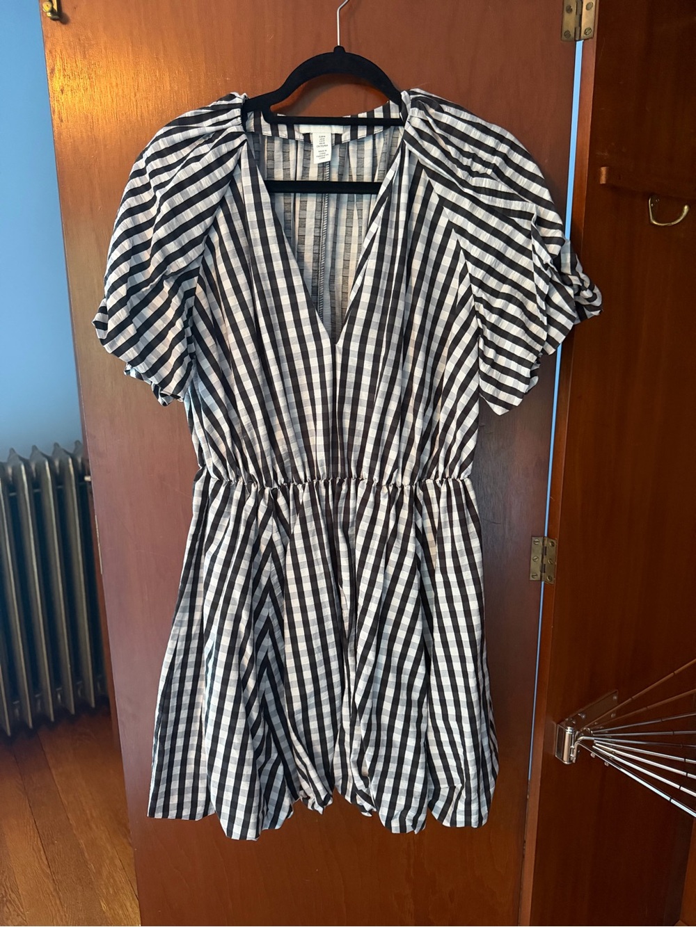 H&M Black and White Gingham V-Neck Dress